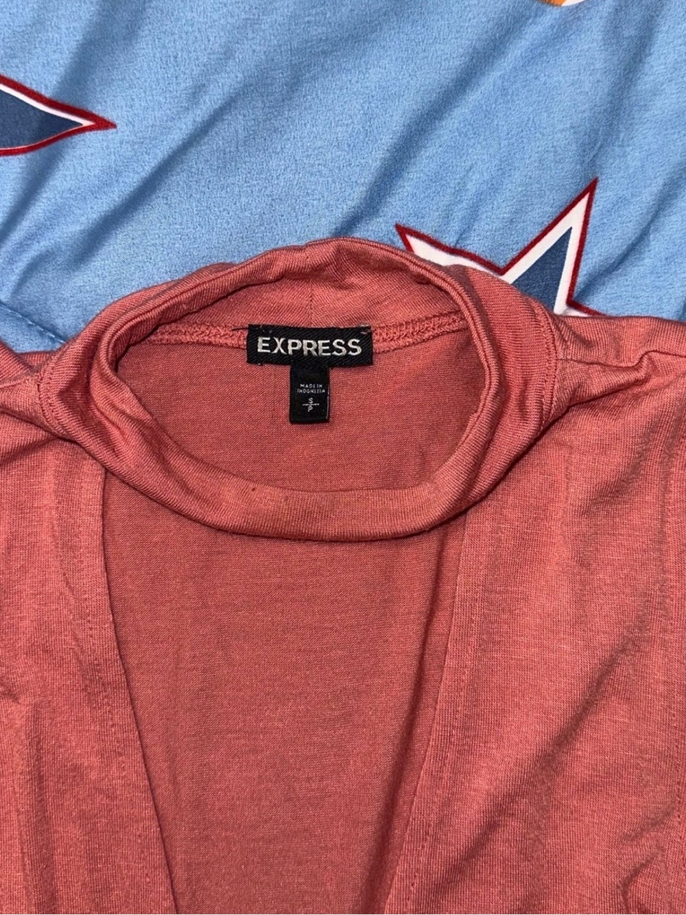 Woman’s Express Tank - Picture 2 of 3